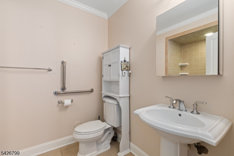 43 Manchester Ct Property Photo 19