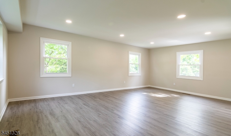 4 Overbrook Rd Property Photo 6