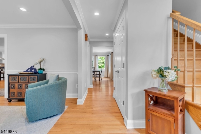 35 Castle Way Property Photo 9