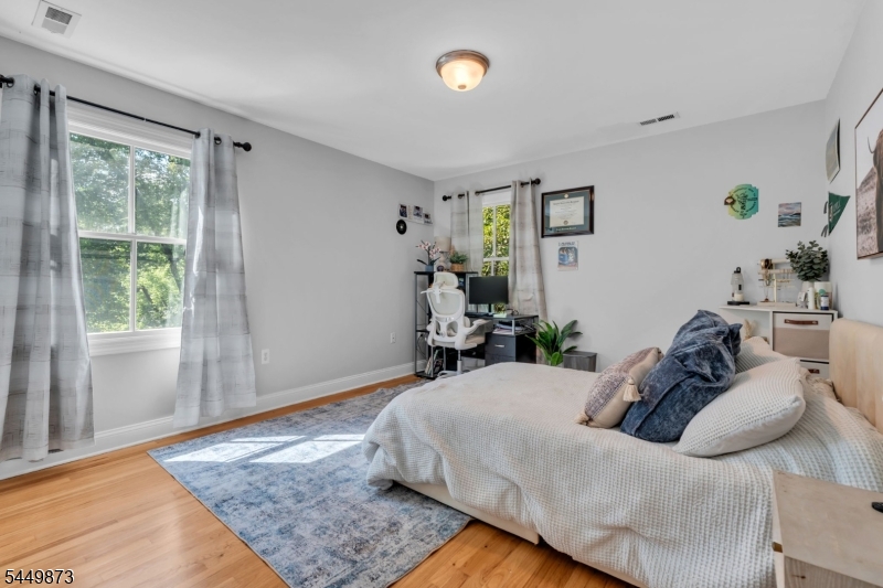 35 Castle Way Property Photo 30