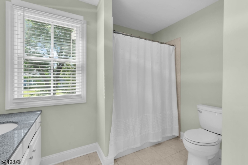 35 Castle Way Property Photo 32