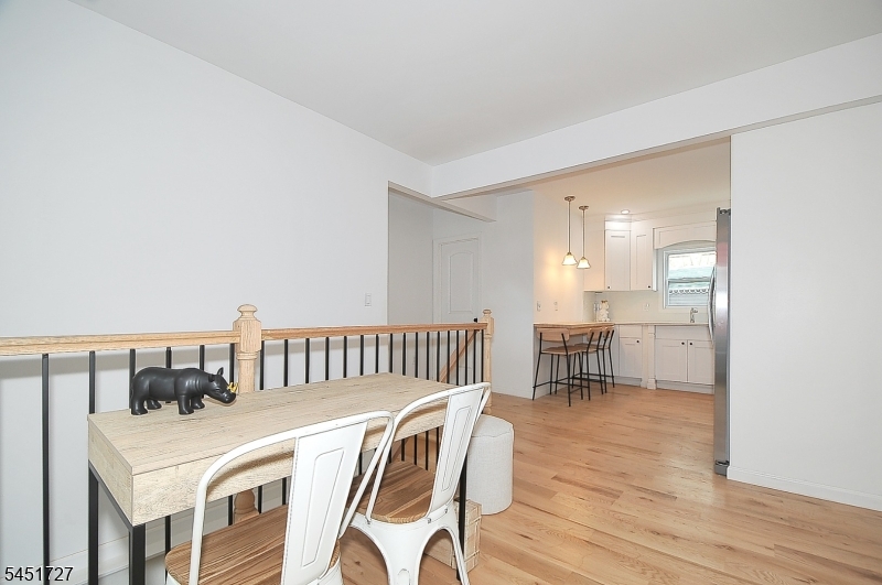 1277 E Front St Property Photo 6