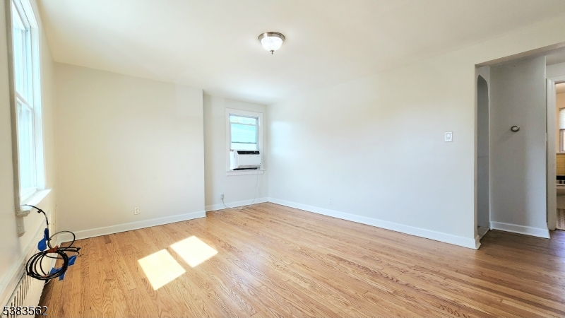 409 Market St 2 Property Photo 9