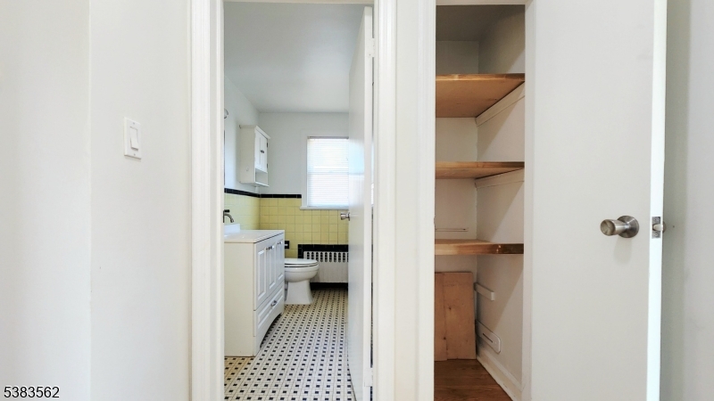 409 Market St 2 Property Photo 10