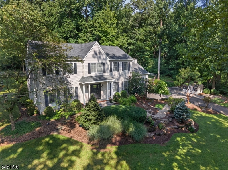 11 Devonald Dr Property Photo 2