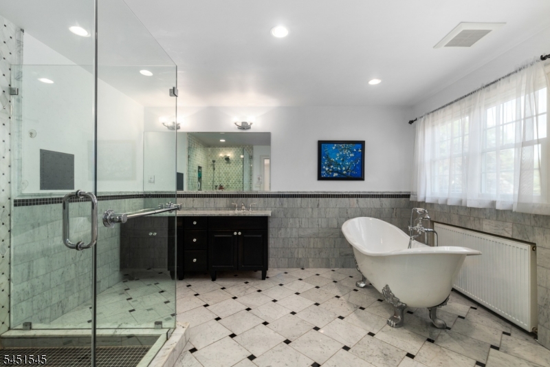 16 Madison Ave Property Photo 18