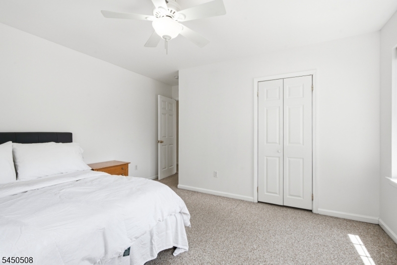 28 Kenz Ter Property Photo 18