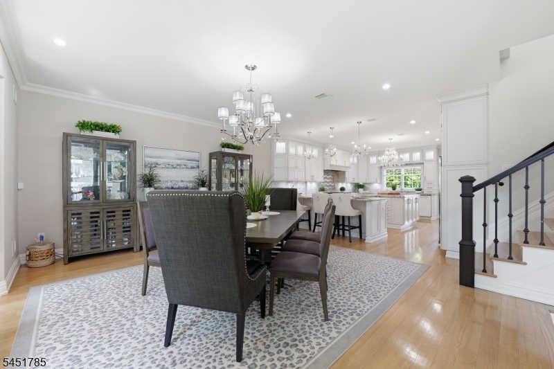 152 Boulevard Property Photo 7