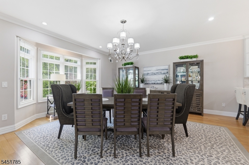 152 Boulevard Property Photo 8