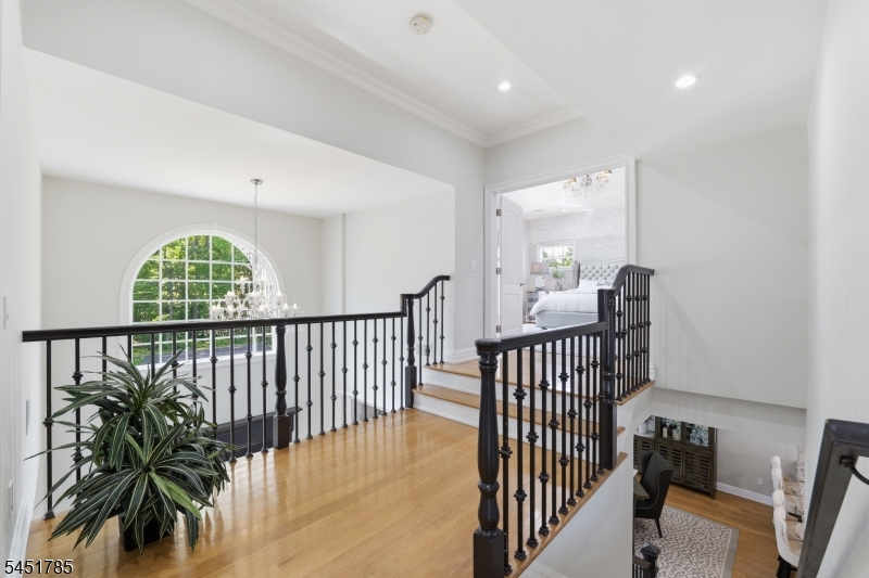 152 Boulevard Property Photo 19