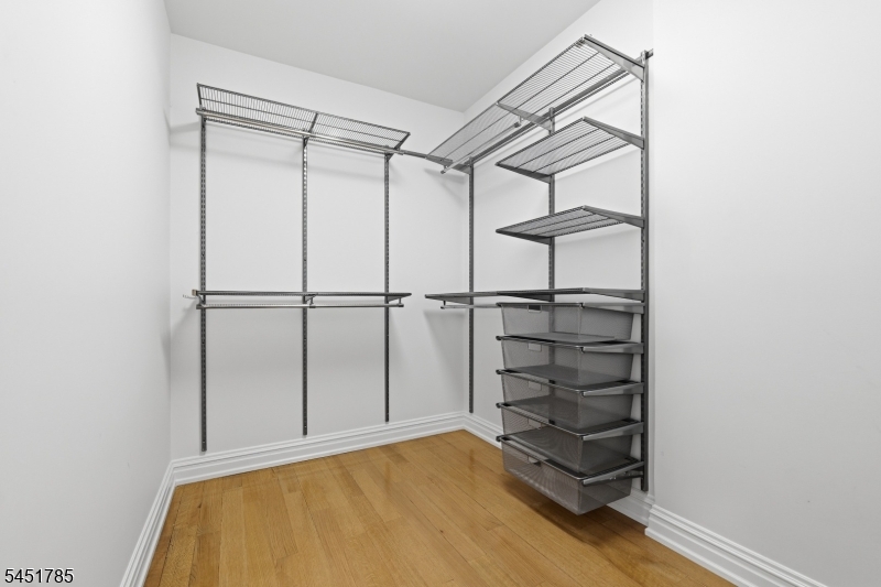 152 Boulevard Property Photo 24