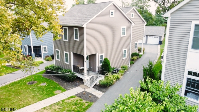 156 Broad St A Property Photo 1