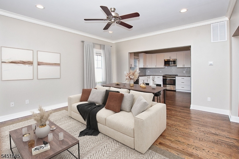 156 Broad St A Property Photo 2