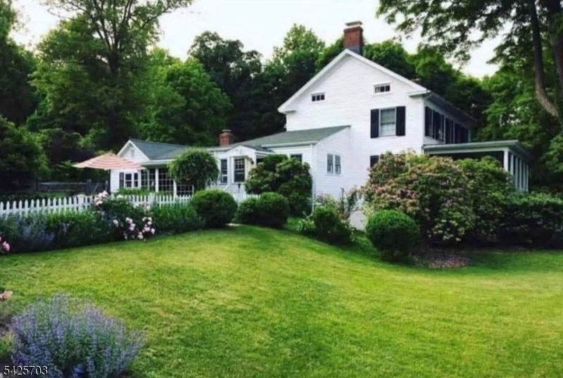 32 Tanners Brook Rd Property Photo 1