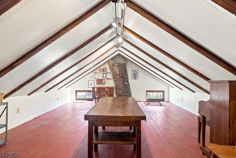 32 Tanners Brook Rd Property Photo 32