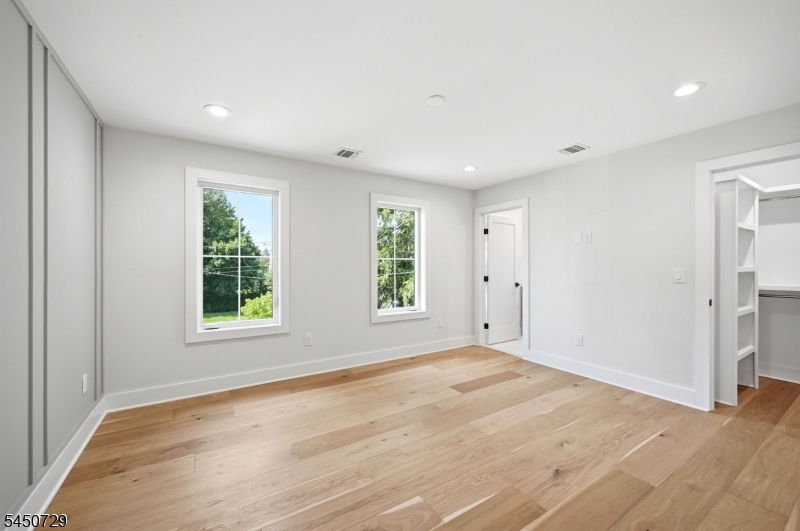 176 Harrow Rd Property Photo 17