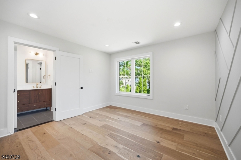 176 Harrow Rd Property Photo 21