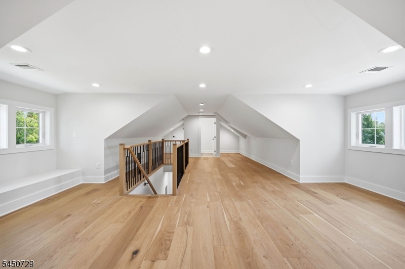 176 Harrow Rd Property Photo 22