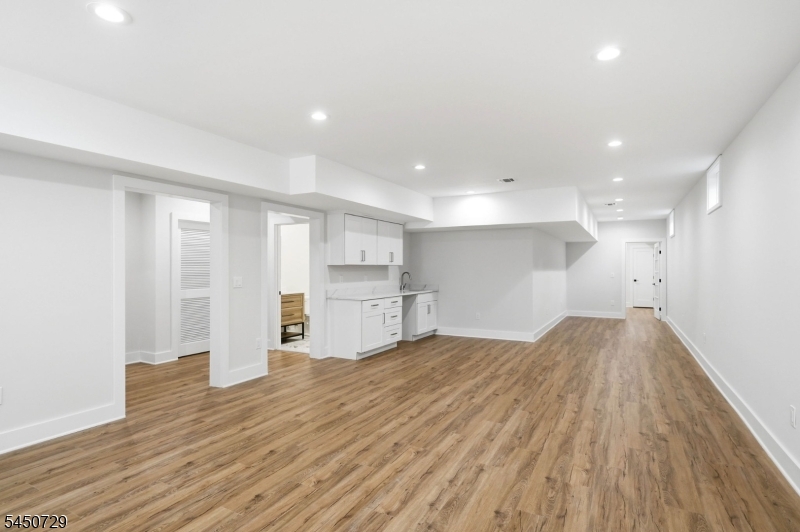 176 Harrow Rd Property Photo 24