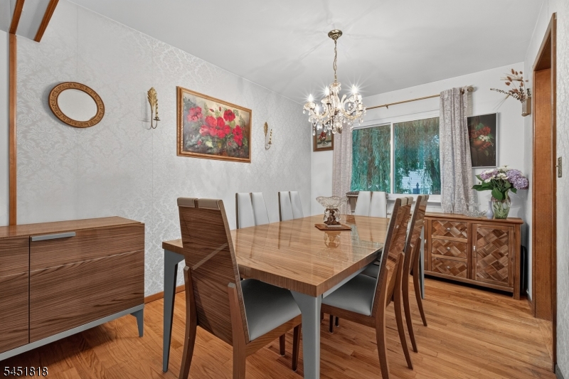 8 Growney St Property Photo 14