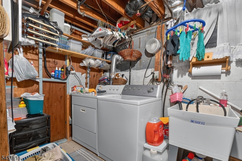 8 Growney St Property Photo 29