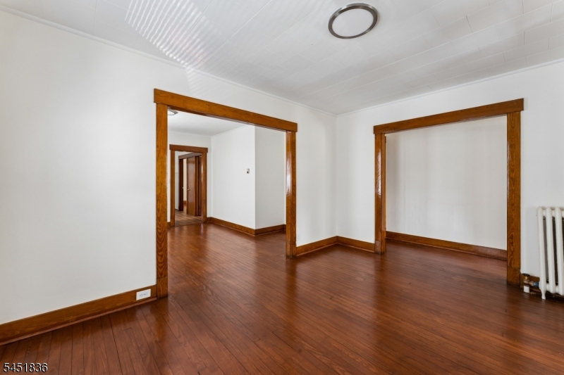 537 Maple Ave Property Photo 11