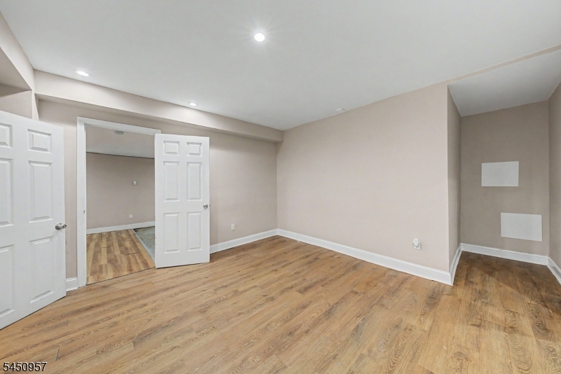 49 Omaha Ave Property Photo 30