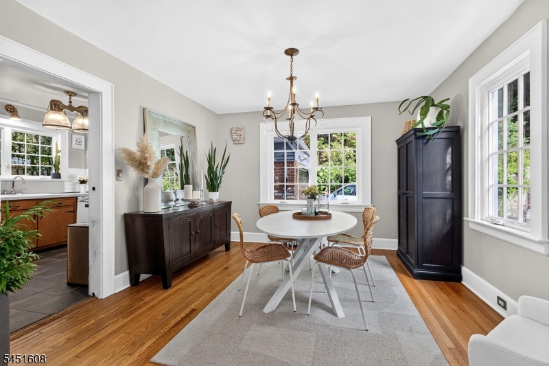 772 Broad St Property Photo 14