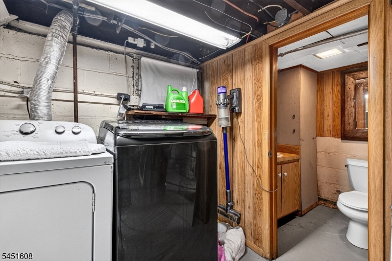 772 Broad St Property Photo 31