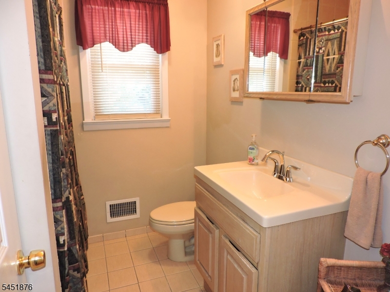 15 Main Ave 0 Property Photo 11
