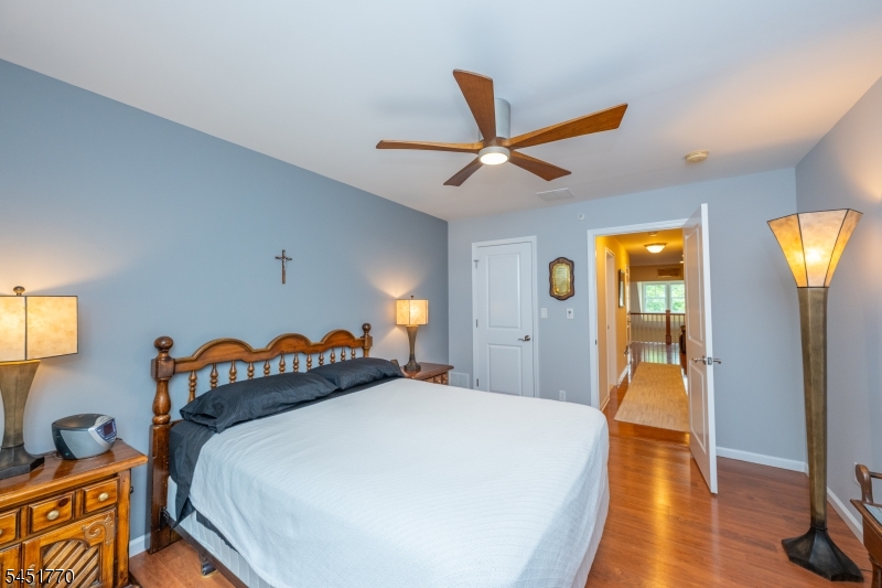 814 River Pl Property Photo 22