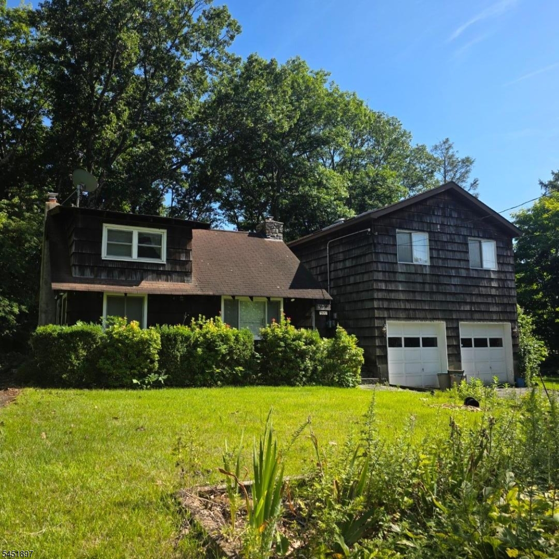 213 Annisquam Rd Property Photo 2