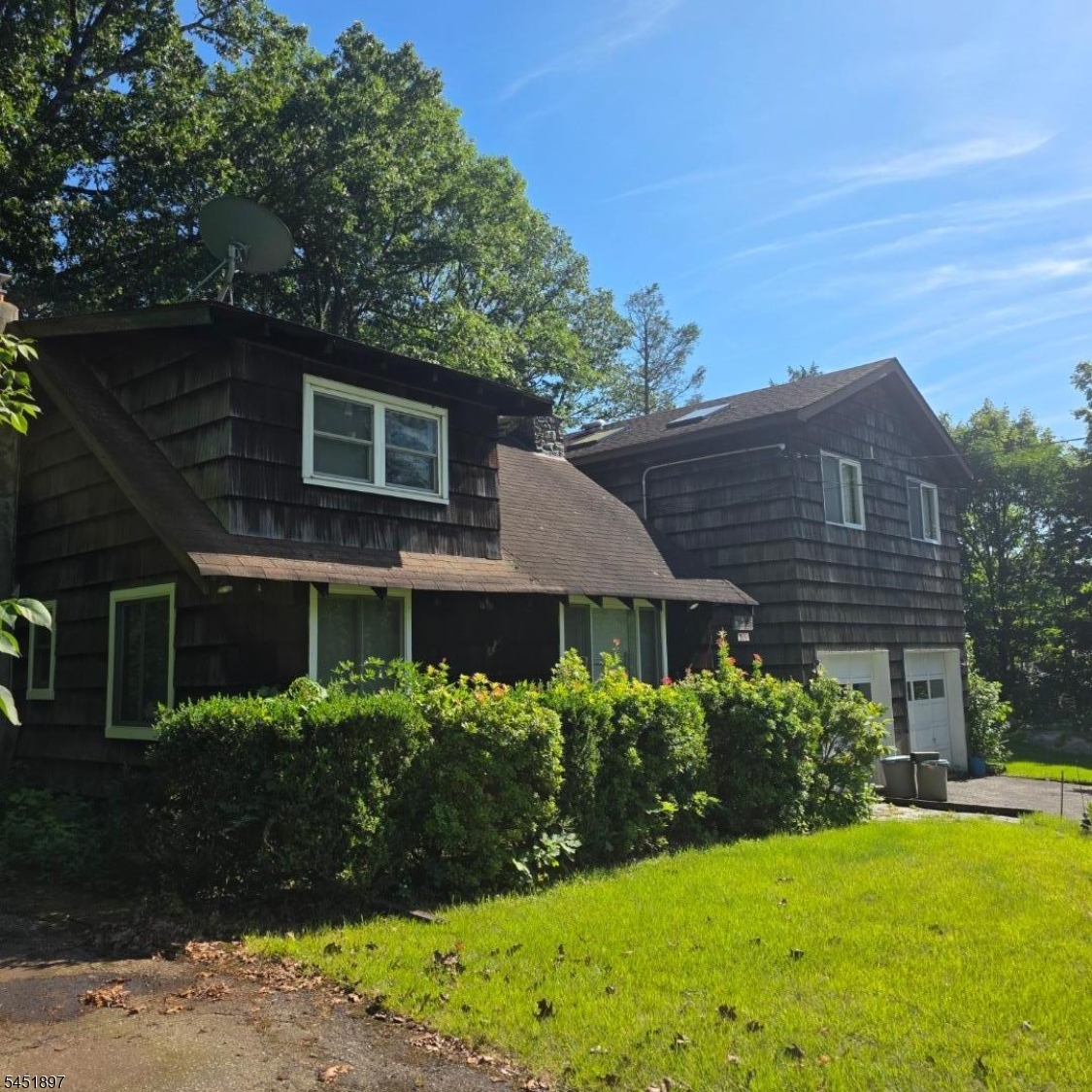 213 Annisquam Rd Property Photo 3