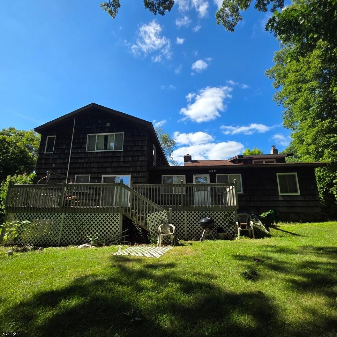 213 Annisquam Rd Property Photo 9