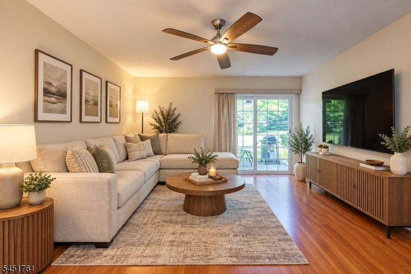 10 Parkside Ct Property Photo 1