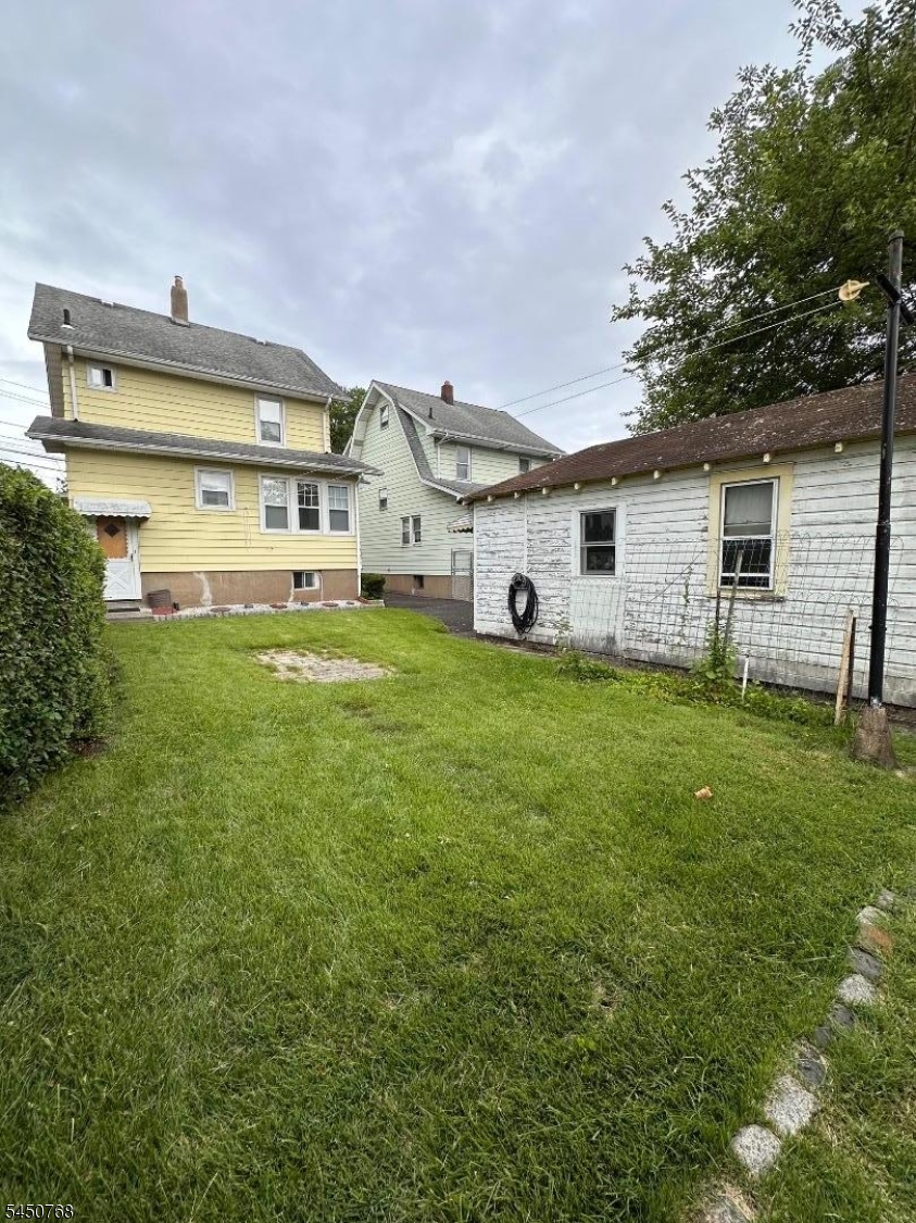 15 Katherine Ave Property Photo 39