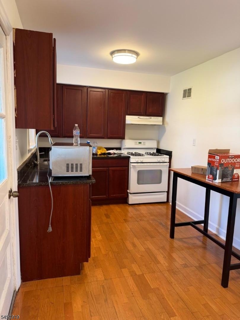 396 Union Ave Property Photo 1