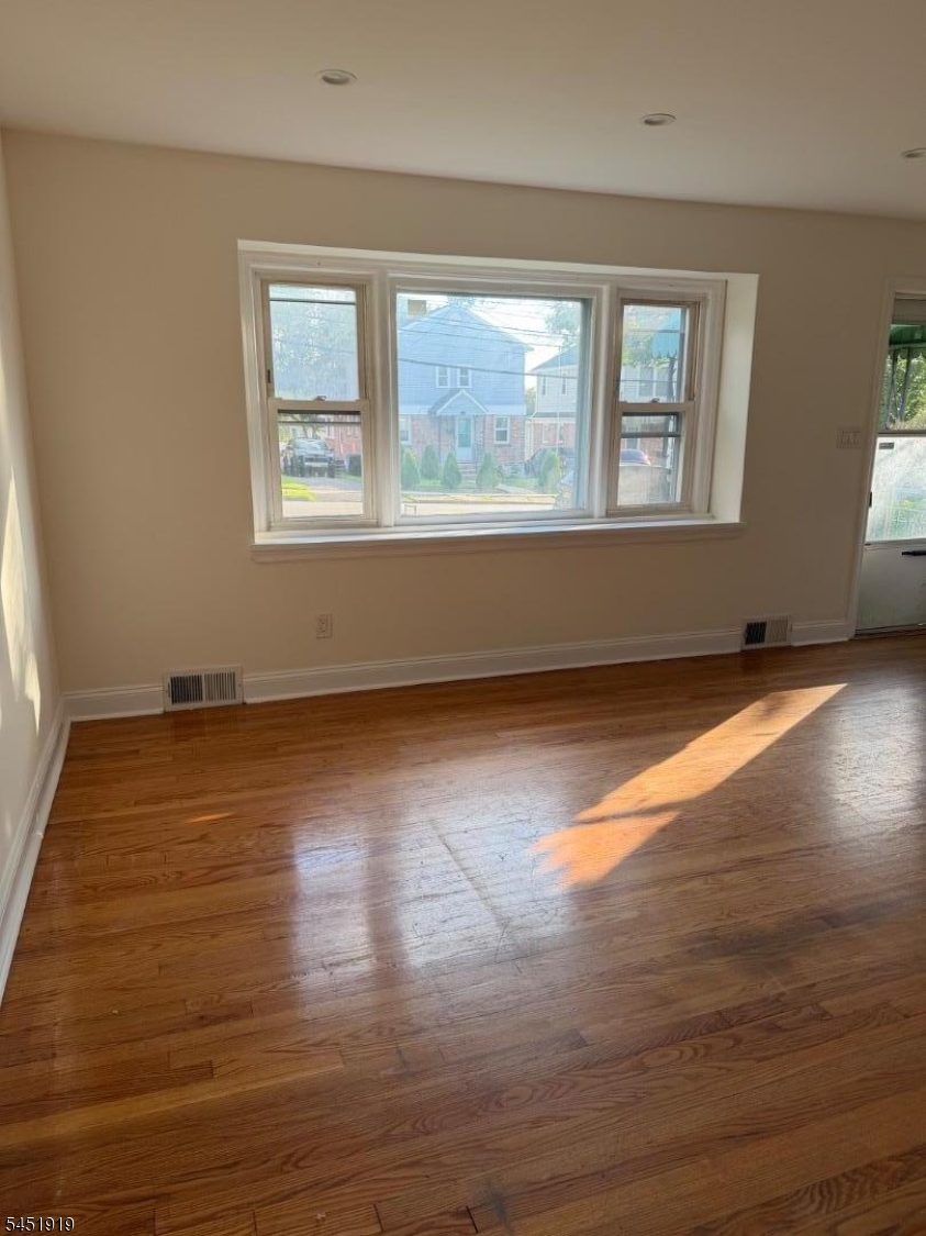 396 Union Ave Property Photo 12