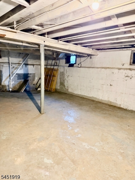 396 Union Ave Property Photo 13
