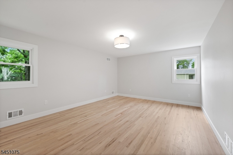 59 Catskill Ct Property Photo 30