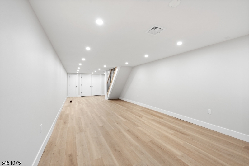 59 Catskill Ct Property Photo 36