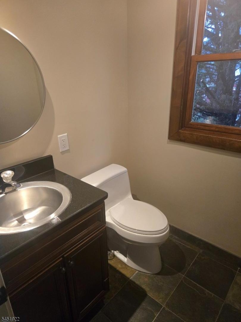 14 Larch St Property Photo 11