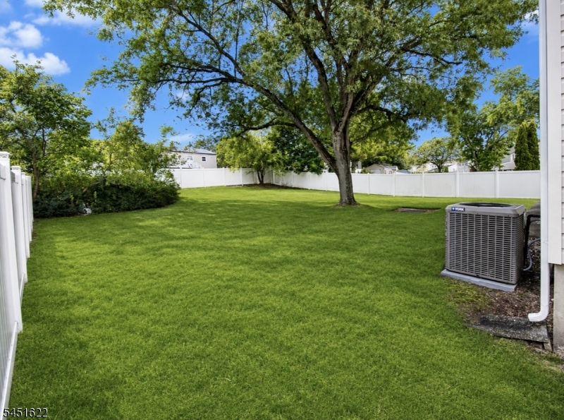 13 Patton Dr Property Photo 5