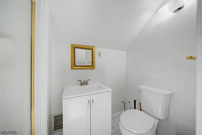 115 Willow Ave Property Photo 30
