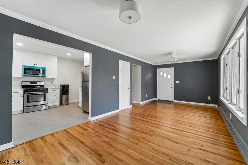 87 Berkshire Ave Property Photo 1