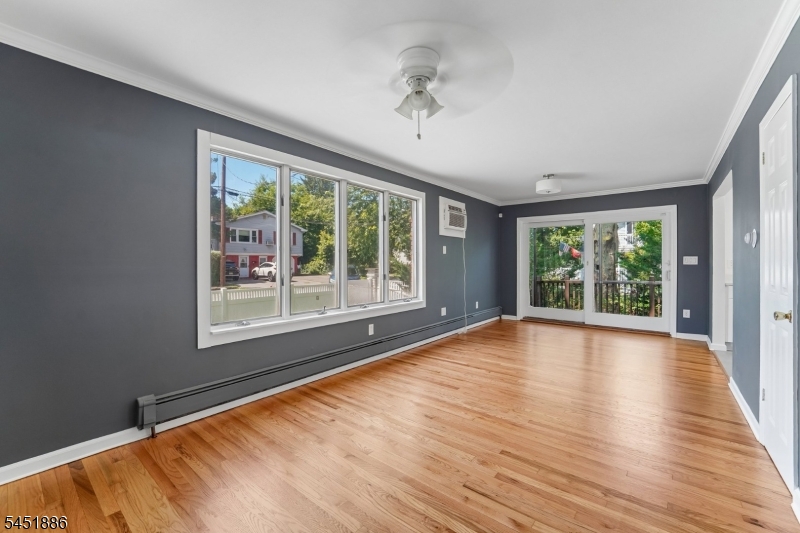 87 Berkshire Ave Property Photo 2