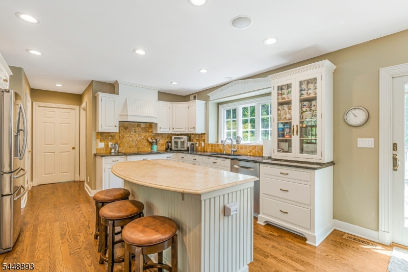 246 Beacon Hill Rd Property Photo 18