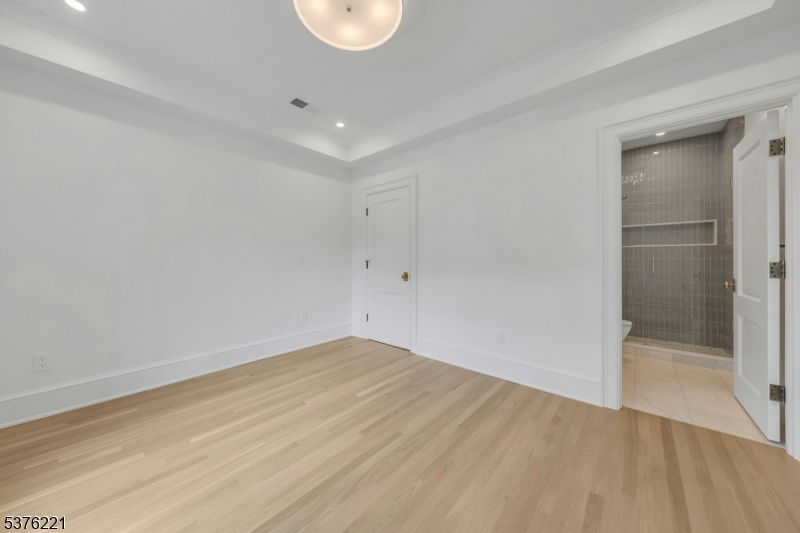 82 Watchung Ave Property Photo 21