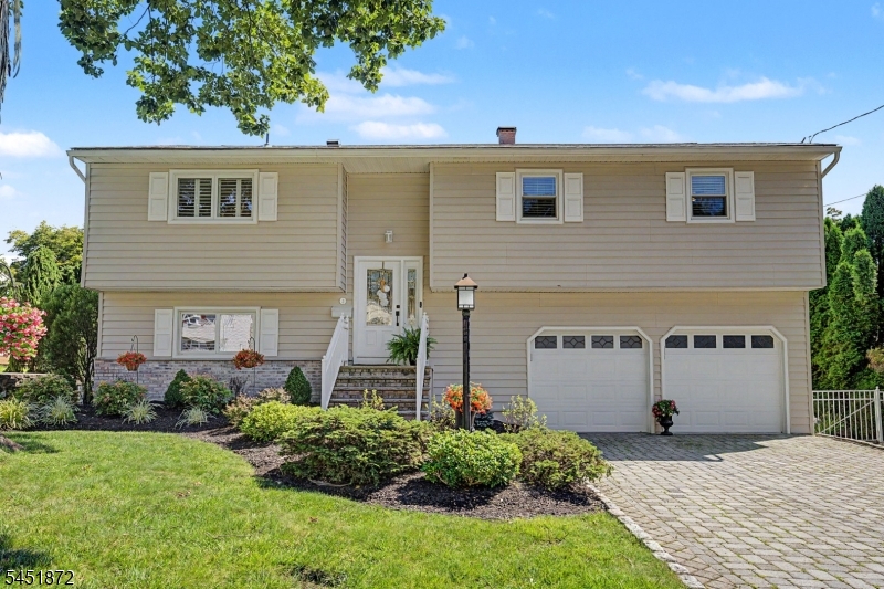 3 Rose Ct Property Photo 1