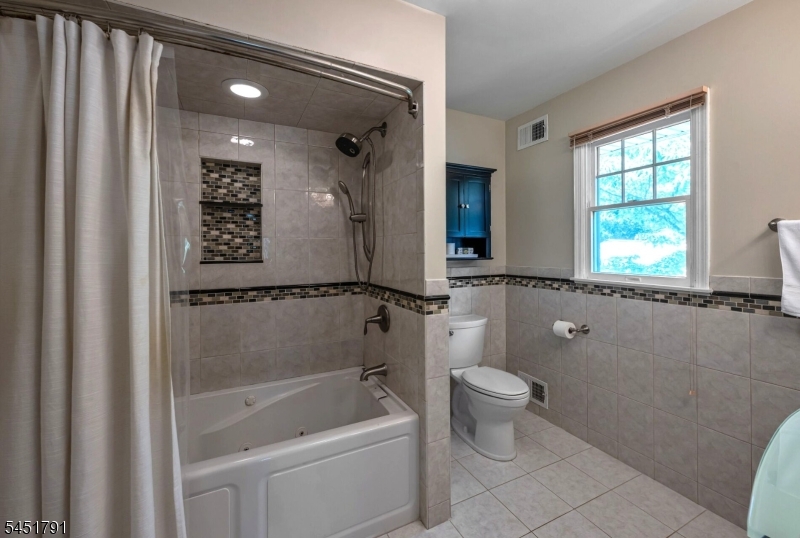 19 Edgewood Rd Property Photo 25